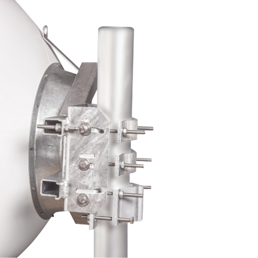 Antena Direccional de Alto Rendimiento/ Parábola profunda para mayor aislamiento al ruido  / 3 ft / 4.9 a 6.1 GHz / Ganancia de 32.1 ± 1 dBi / Soporte de acero inoxidable / polaridad en 90 ° y 45 ° / Incluye montaje.