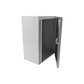 Gabinete de Acero IP66 Uso en Intemperie (300 x 400 x 200 mm) con Placa Trasera Interior de Metal y Compuerta Inferior Atornillable (Incluye Chapa y Llave T).