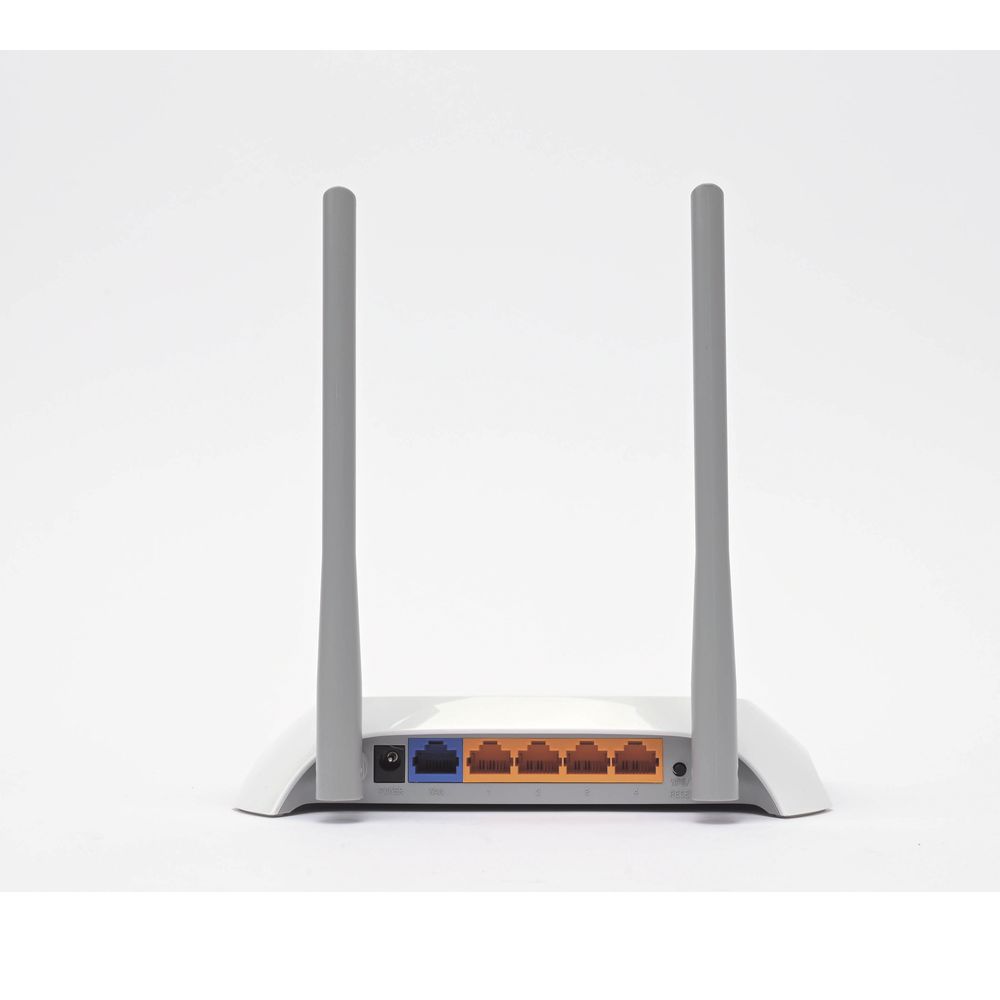 Router Inalámbrico para WISP con Configuración de fábrica personalizable, 2.4 GHz, 300 Mbps, 4 Puertos LAN 10/100 Mbps, 1 Puerto WAN 10/100 Mbps, control de ancho de banda