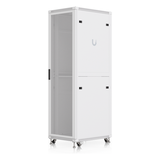UACC Rack Cabinet 42U (600 × 800 mm) – Gabinete de Piso Totalmente Ensamblado con Ventiladores Integrados, Paneles Removibles, Ruedas con Seguro y Puerta Frontal Perforada para Óptimo Flujo de Aire