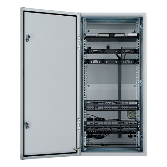 Gabinete Industrial Preconfigurado de Montaje en Pared, Fabricado en Acero Bajo en Carbono, Protección NEMA 4/12 IP66, de 26 UR, Color Gris