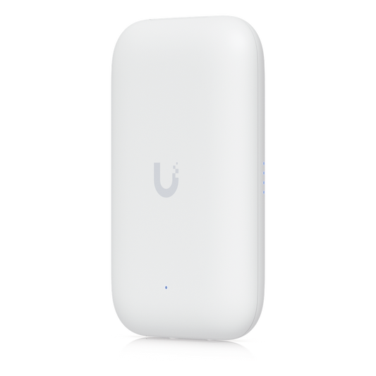 Access Point UniFi UK Ultra Navaja Suiza WiFi 5, MU-MIMO 2x2, instalación flexible, antena sectorial integrada, (2) conectores RP-SMA para antenas omnidireccionales externas, para interior o exterior (IPX6)