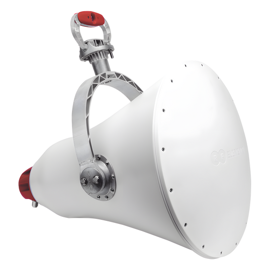 Antena direccional UltraHorn™ Carrier Class Contectorizada 5180-6775 GHz, 24 dBi, ultra rechazo al ruido, altamente direccional sin lóbulos laterales
