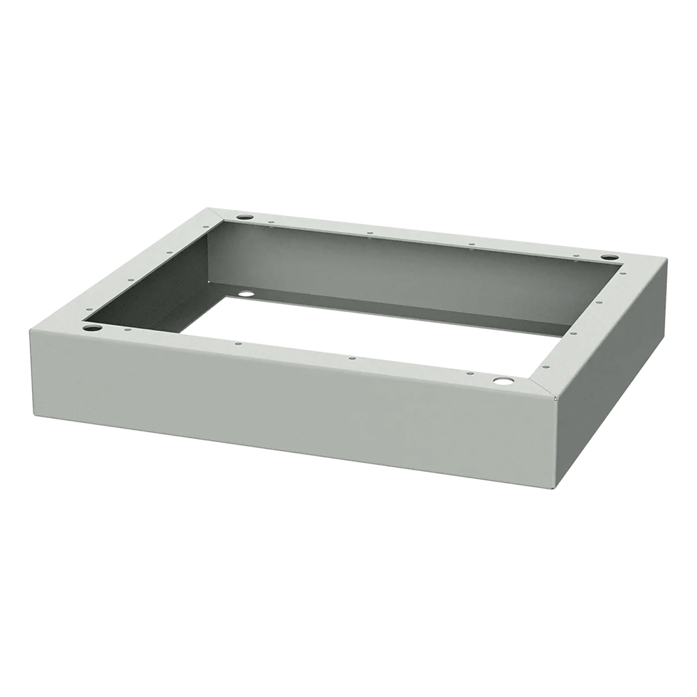 Base de Piso (Zocalo) de Aluminio para Gabinetes ComLine OSP de Medidas 700x600 mm, Color Gris