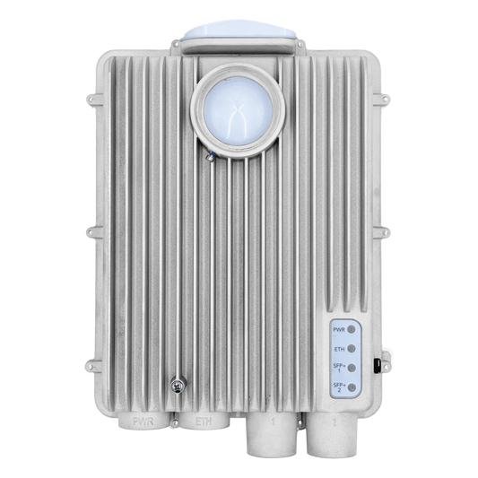Radio Backhaul PTP, Antena integrada de 8 dBi, MIMO 4X4, 5.1 - 6.4 GHz, IP67, Velocidad hasta 3 Gbps, Adaptación automática al entorno, Monitoreo a través de la nube