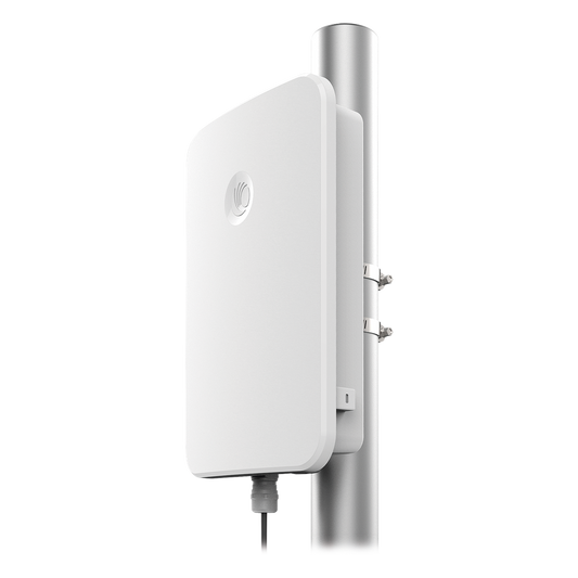 Access Point WiFi cnPilot e700 para alta densidad de usuarios, para exterior, IP-67 grado industrial, para temperaturas extremas, doble banda, antena Beamforming omnidireccional