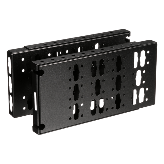 Kit de Soportes Para Instalación de PDUs Verticales, en Racks de 2 o 4 Postes de Panduit, Color Negro