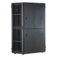 Gabinete FlexFusion para Centros de Datos, 42 UR, 700 mm de Ancho, 1200 mm de Profundidad, Fabricado en Acero, Color Negro