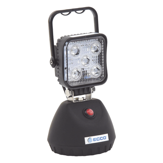 Lámpara de trabajo de mano, con batería recargable y montaje magnético, IP67