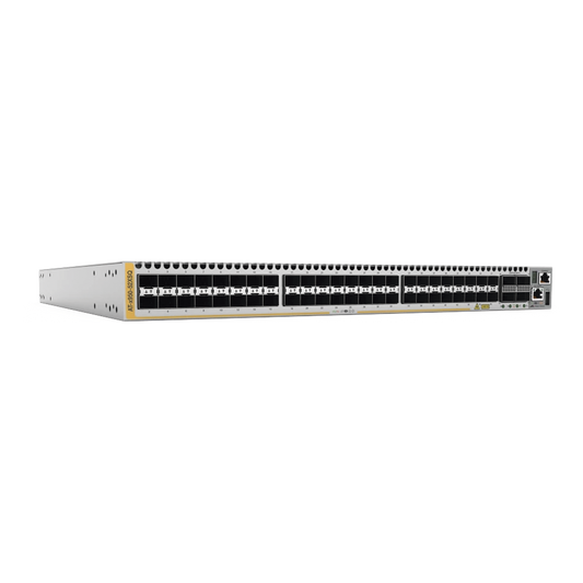 Switch Stackable Capa 3, 48 puertos 1/10G SFP+, 4 puertos 40/100G QSFP28 slot
