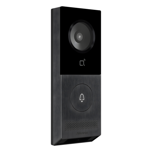 Videoportero IP / Detección de Paquetes / Escaneo QR / 5MP Cámara Principal + 2MP Auxiliar / Llamada a APP / Compatible Con Monitores Akuvox / Compatible SIP y ONVIF / POE / IP66 / IK08