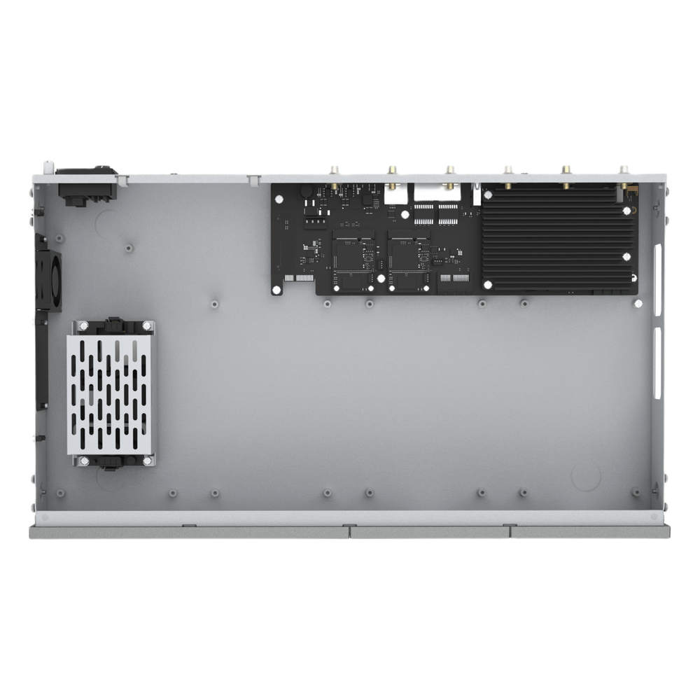 Conmutador IP PBX Enterprise Modular / 300 Extensiones Expansible a 500 / 60 Llamadas Simultáneas Expansible a 120 / Hasta 2 Puertos E1/PRI / Hot Standby / 16 Puertos FXO/FXS / Call Center y Omnicanal IA
