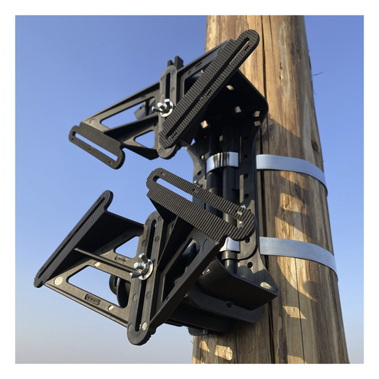 Brackets para Montaje de Caja de Empalme a Raqueta LP-CSS (2 Piezas)