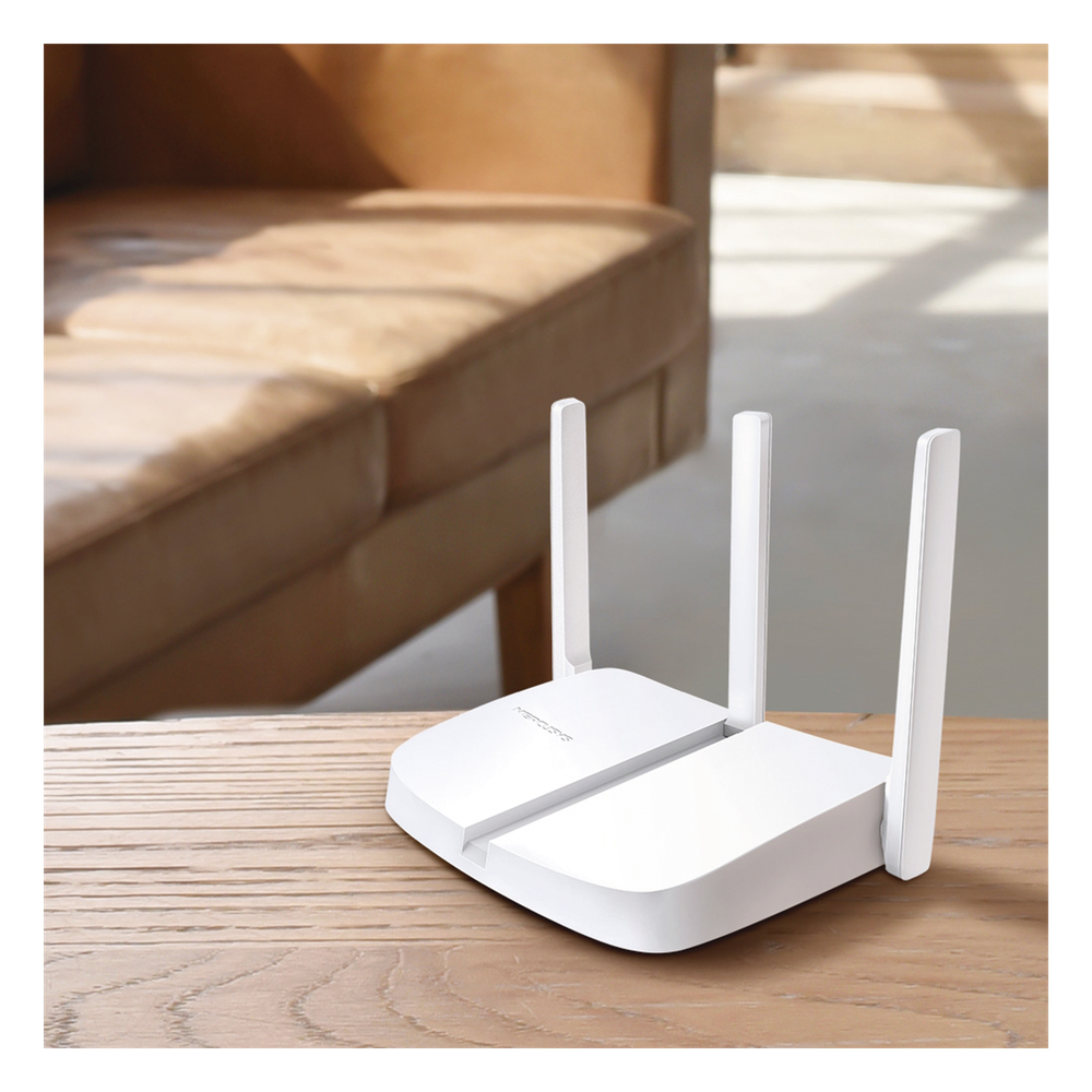Router Inalámbrico N / 2.4 GHz de 300 Mbps / 1 Puerto WAN 10/100 Mbps / 3 puertos LAN 10/100 Mbps /  3 antenas de 5 dBi / Compatible con IPTV e IPV6