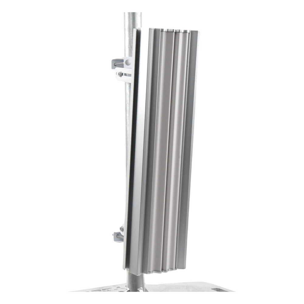 Antena sectorial para estaciones base airMAX AC de 45° de cobertura horizontal, en 5 GHz (5150 - 5875 MHz) de 22 dBi