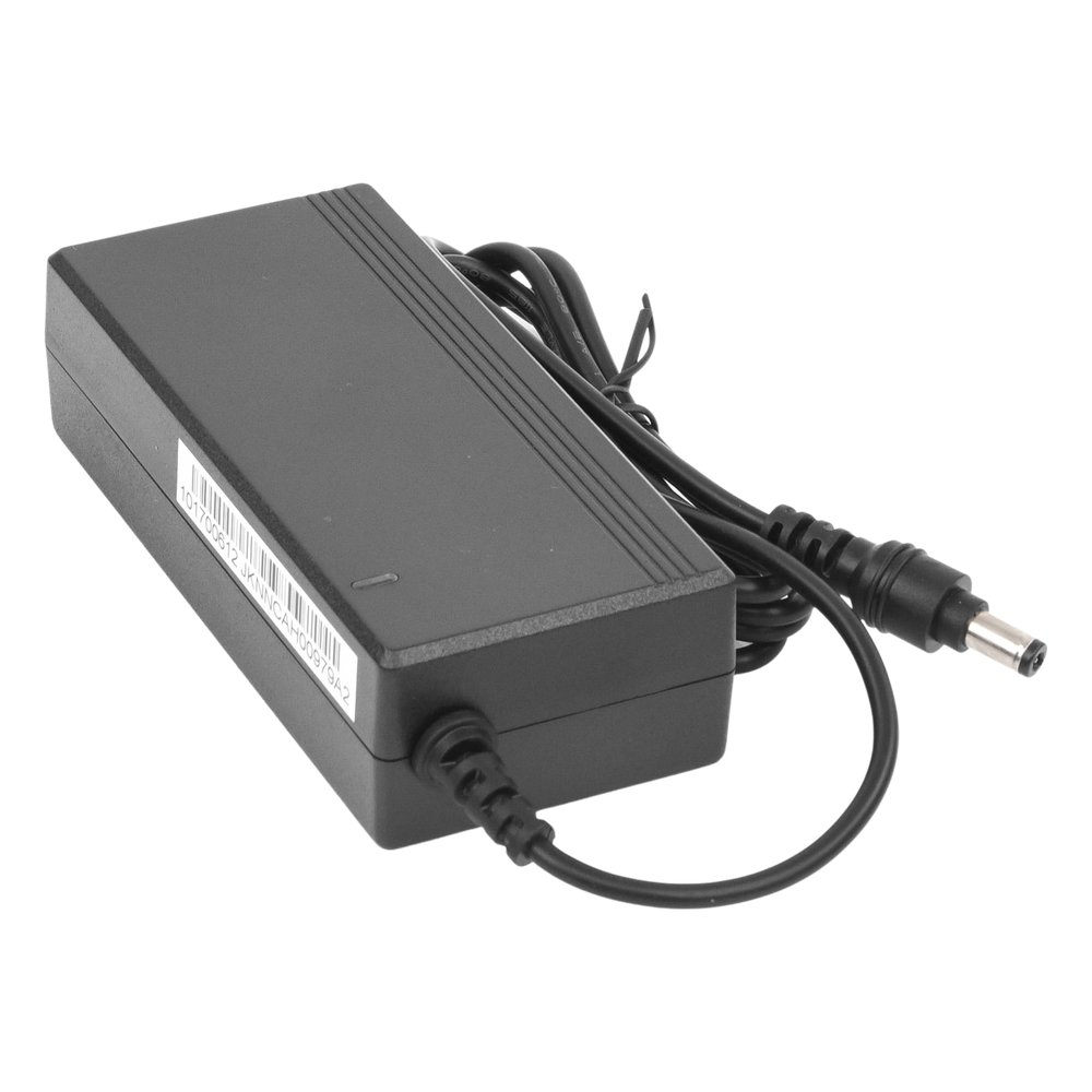 Fuente de Poder Regulada 12 Vcc / 3.3 Amp. / Conector 5.5 mm / Recomendado para DVR´s y PTZ TURBOHD