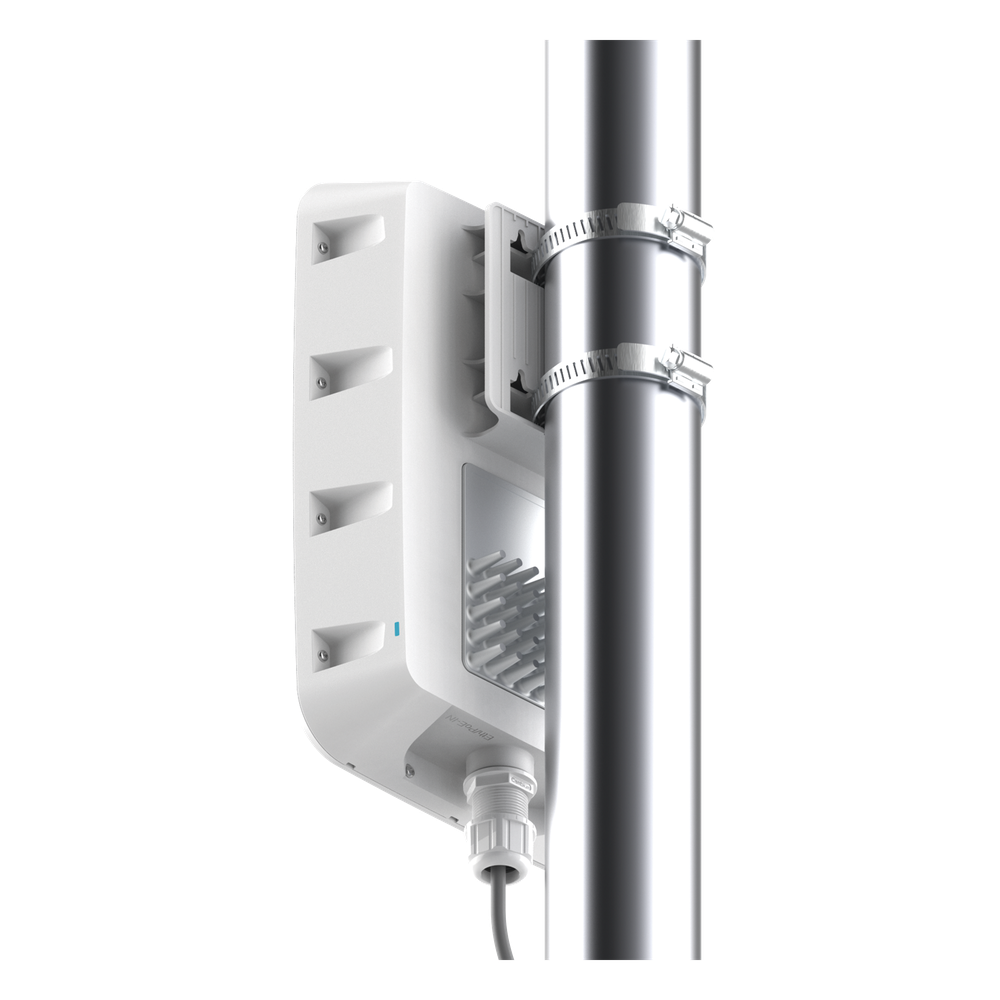 Punto de Acceso para exterior / cnPilot XV2-23T / WiFi 6 / Doble banda / Filtrado de Aplicaciones / hasta 256 clientes / gestión desde cnMaestro / IP67 / Hasta 2.4 Gbps