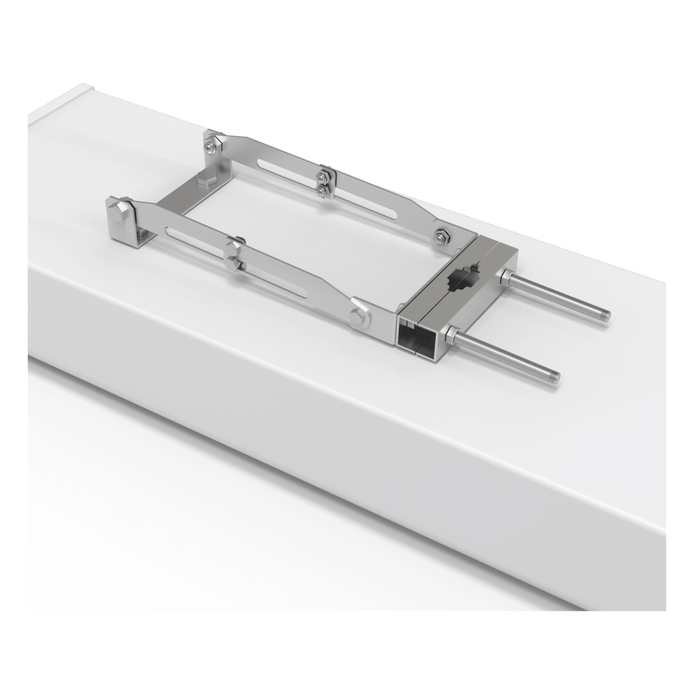 Antena Sectorial para Exterior / Frecuencia 1710-2190 MHz / Ganancia 18 dBi / Ancho de Banda 480 MHz / VSWR ≤1.5 / Potencia Máxima 200W / IP65 / Montaje en Tubo