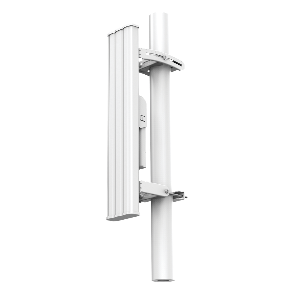 Antena Sectorial de 90° AirMetro con 20 dBi en Banda 5Ghz (5150-5850 Mhz) Slant 45° Compatibilidad Multi-Marca para enlaces Multipunto, Conectores SMA Hembra Inverso.
