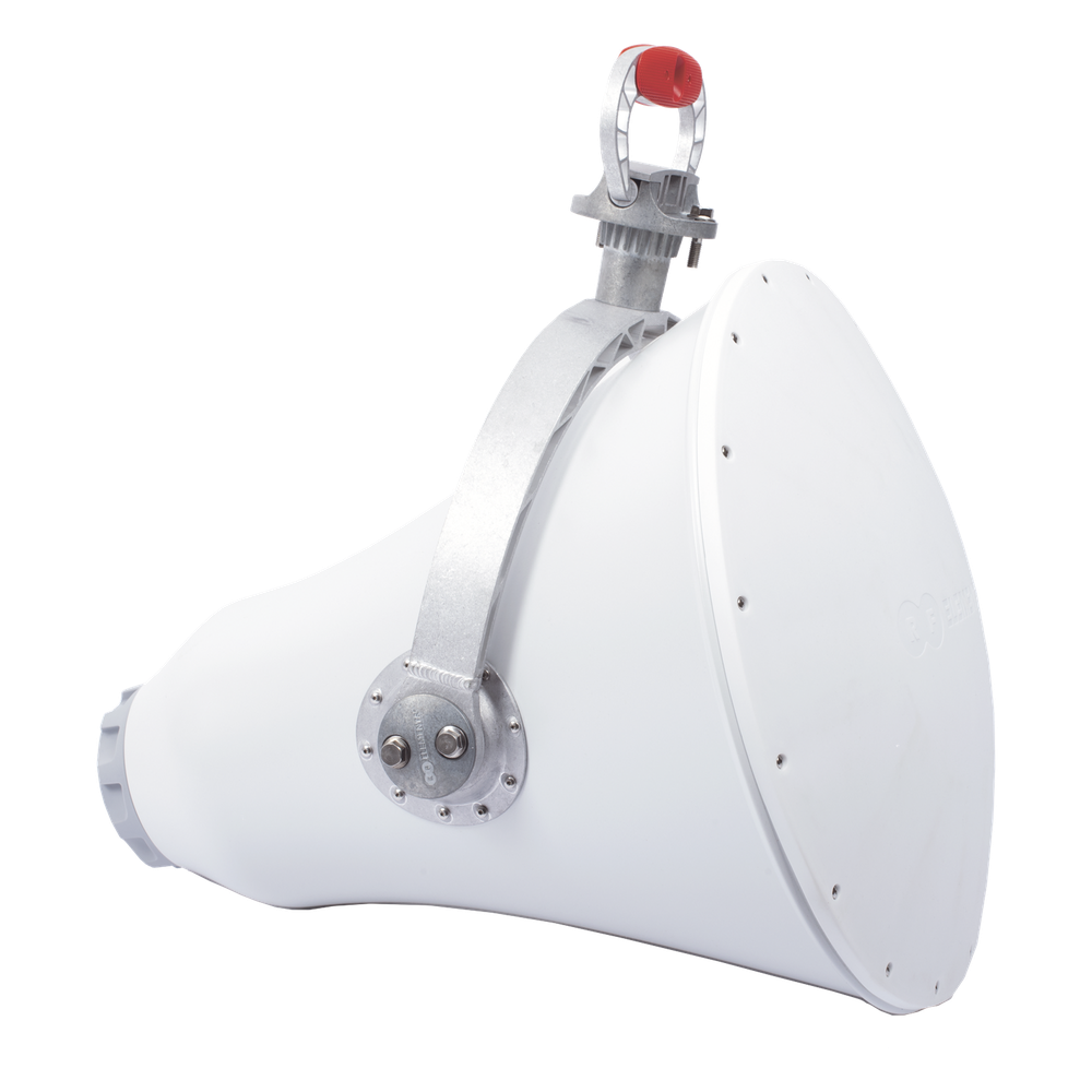 Antena direccional UltraHorn™ 5180-6775 GHz MHz, 24 dBi, ultra rechazo al ruido, conexión a radio sin pérdida y transmisión altamente direccional sin lóbulos laterales