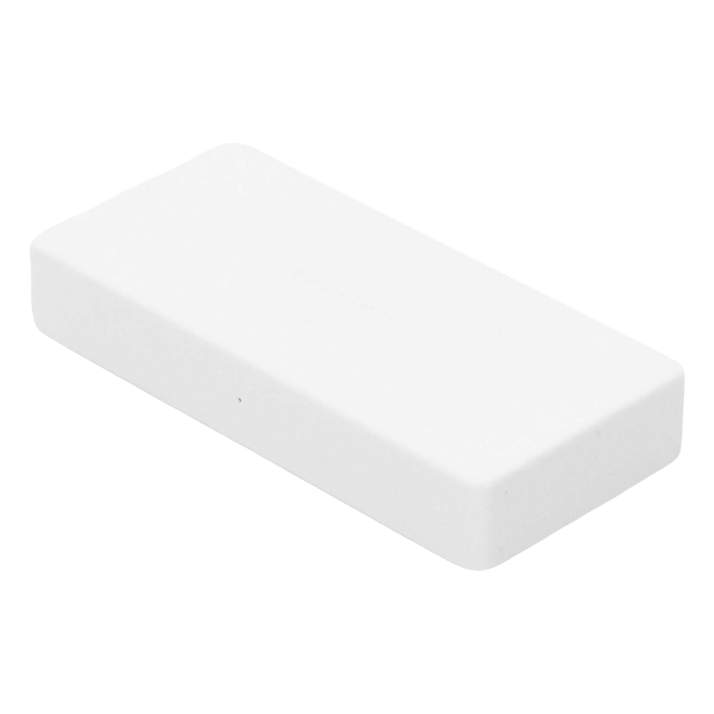 Switch NO Administrable / Para escritorio / 8 puertos 10/100 Mbps / Diseño Compacto / Plug and Play