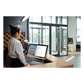 Sistema de Videoconferencia Todo en Uno DeskVision A24 de Yealink con cámara 4K y pantalla táctil de 24”