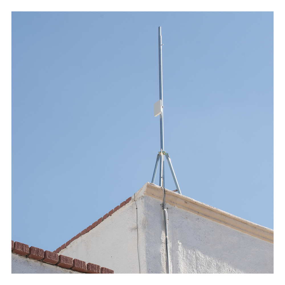Kit de Montaje de Tripie con Mástil de 3 metros Ideal para instalar Antenas, Radios, Cámaras, etc...