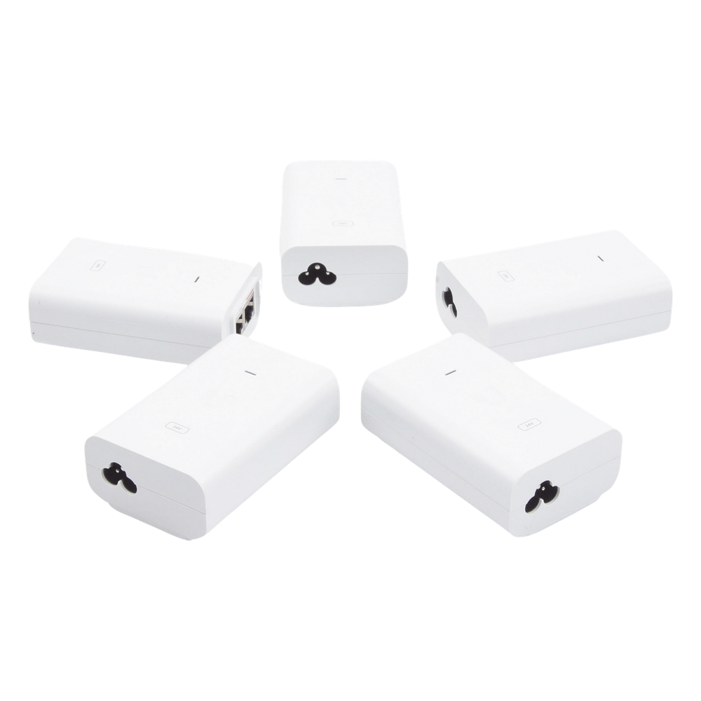 5 Unidades del Adaptador PoE Ubiquiti de 24 VDC, 1.0 A con puerto Gigabit, color blanco